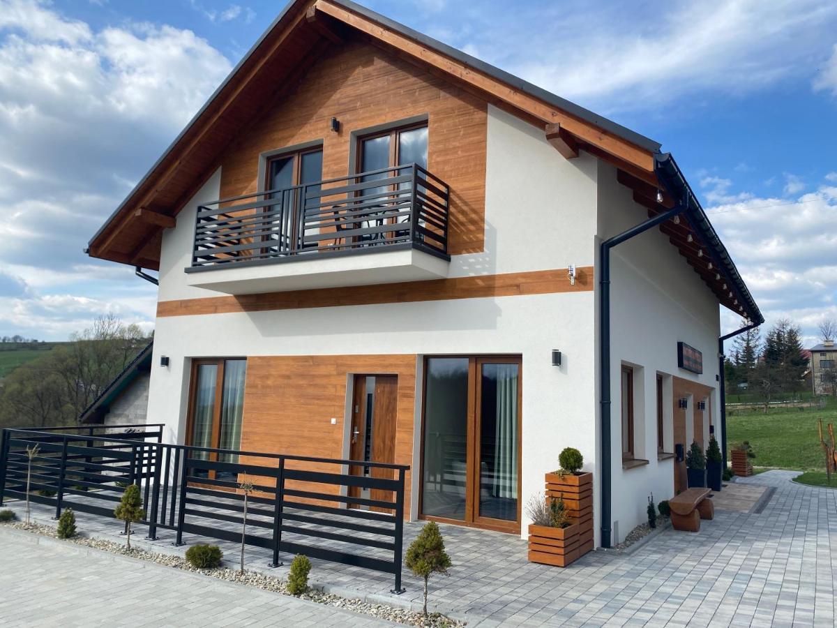 Apartamenty Na Wyrszczku 伊斯泰布纳 外观 照片