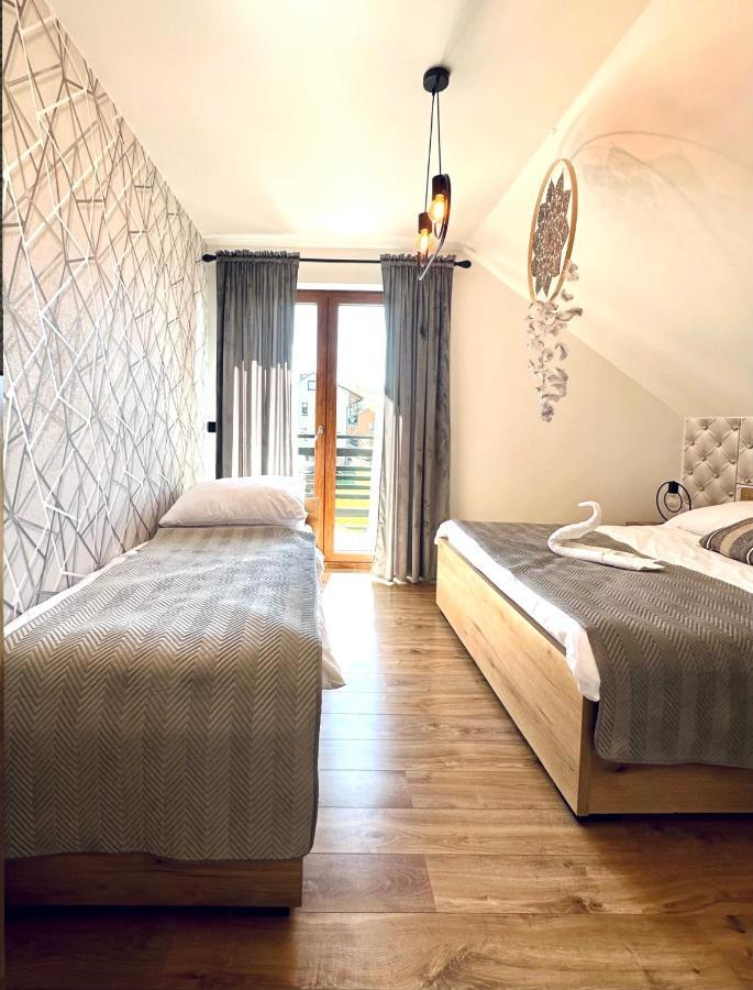 Apartamenty Na Wyrszczku 伊斯泰布纳 外观 照片