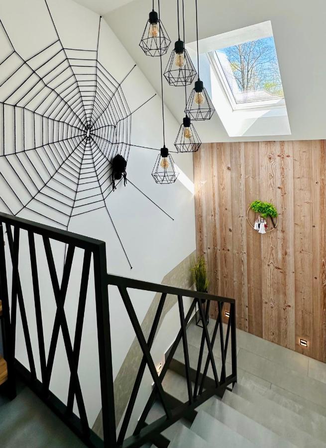 Apartamenty Na Wyrszczku 伊斯泰布纳 外观 照片