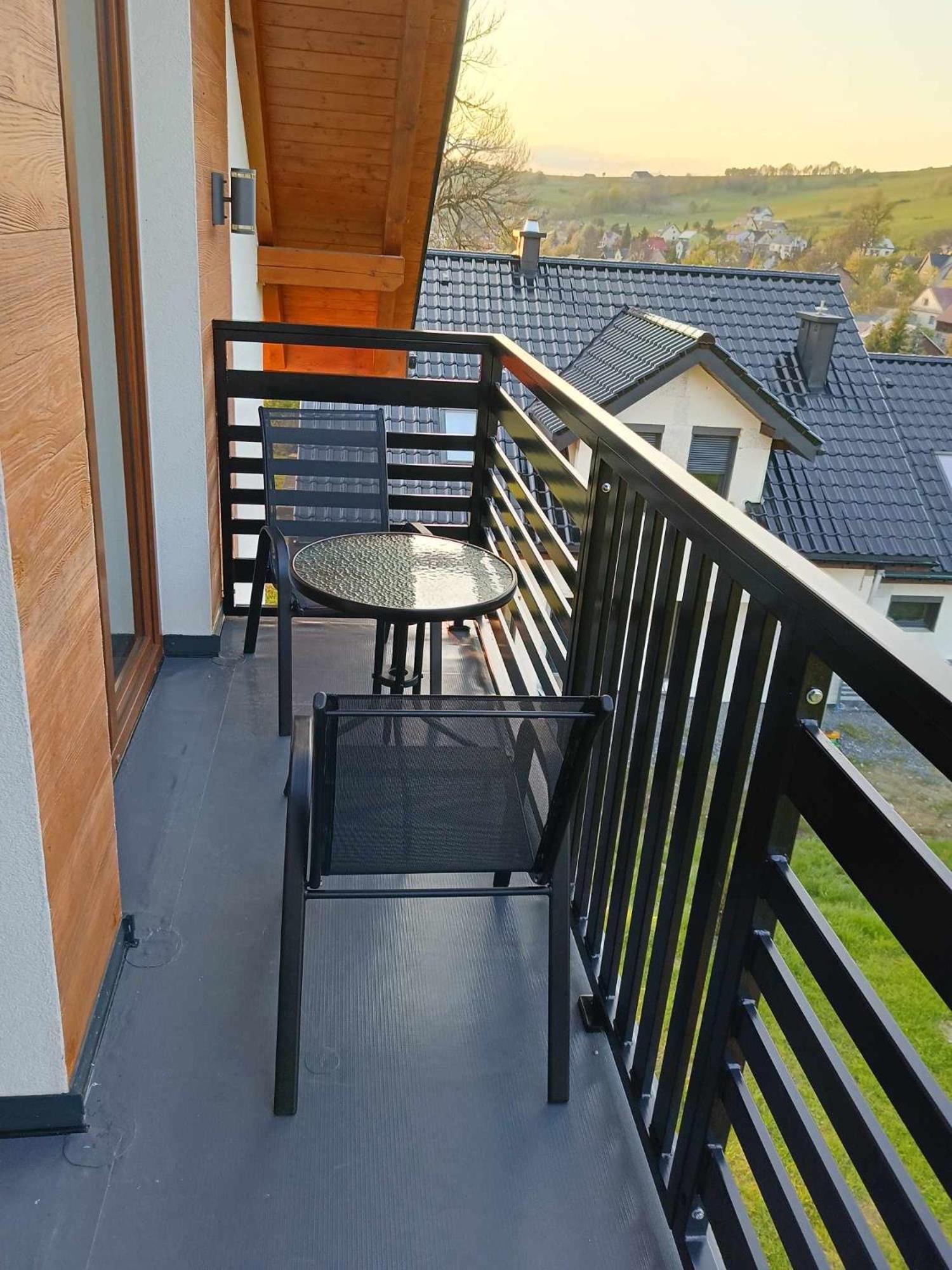 Apartamenty Na Wyrszczku 伊斯泰布纳 外观 照片
